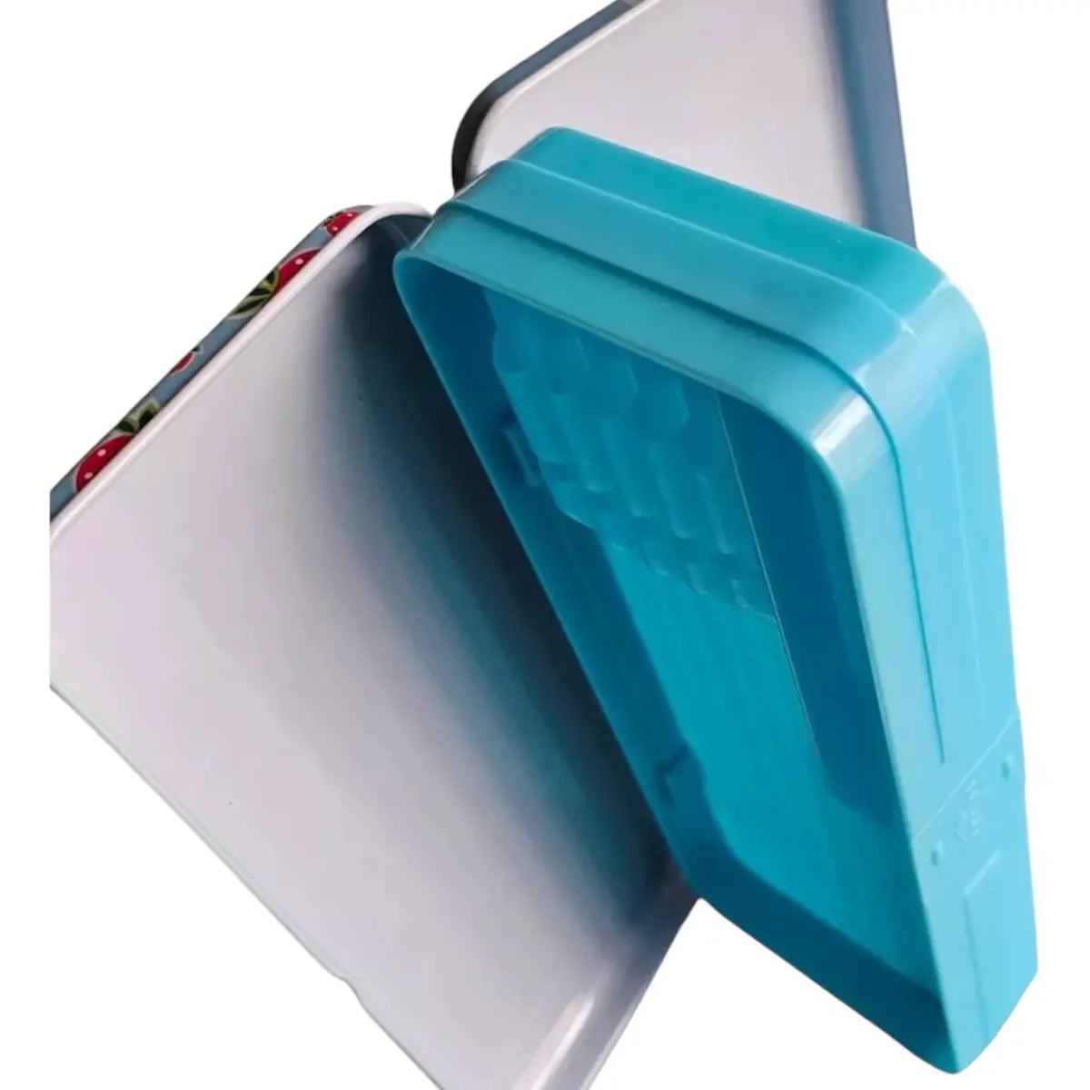 estuche metálico frutilla