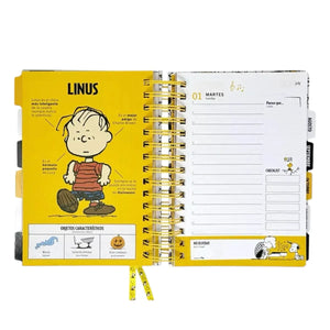 agenda snoopy peanuts 2025 mooving