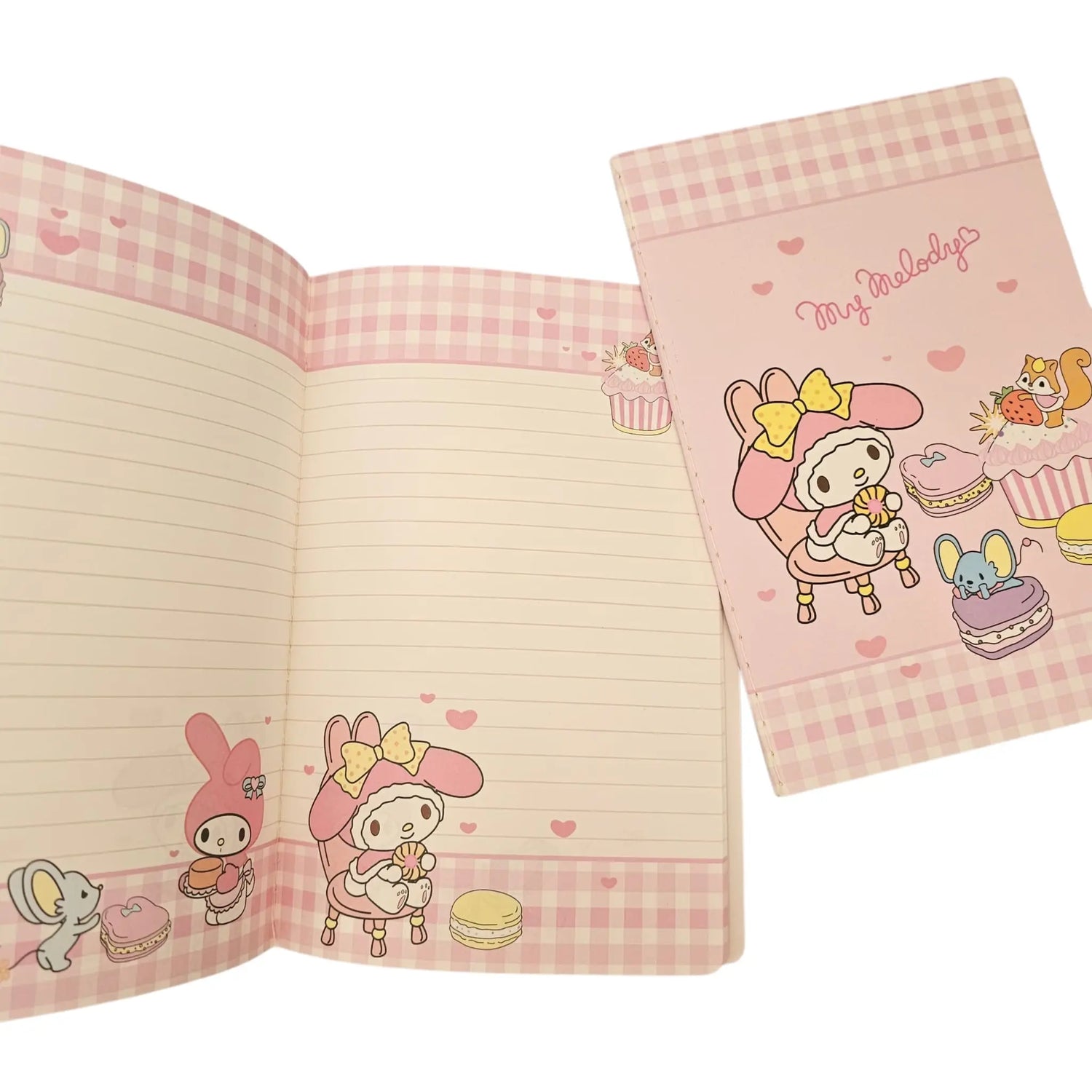 libreta sanrio my melody hojas con diseño líneas