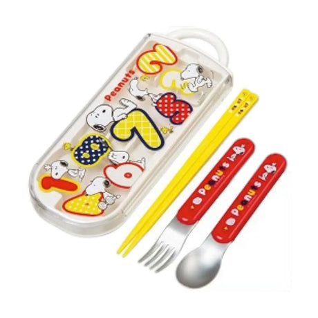 set de servicios con palillo snoopy